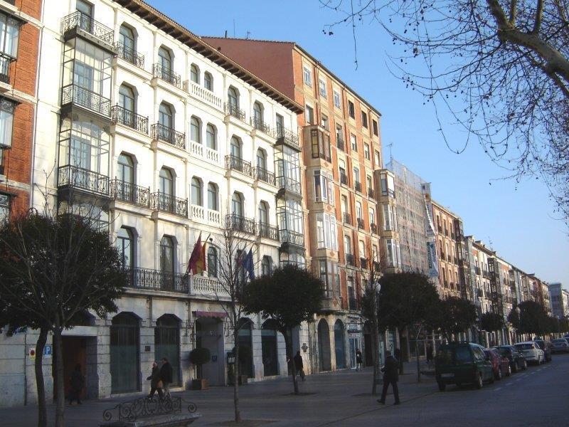 Hotel Valladolid Recoletos Extérieur photo